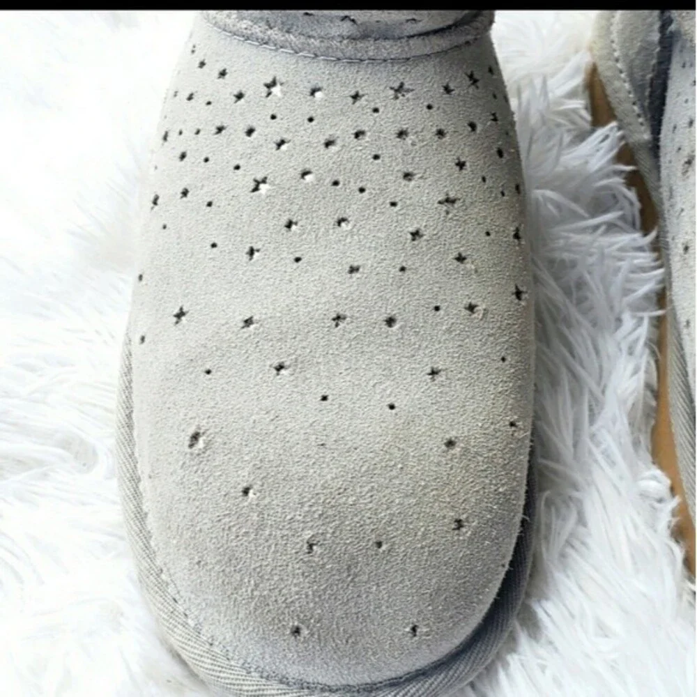 Uggs Bowtie Womens Grey Star Custom Made Short Uggs Size 6 - Picture 4 of 7